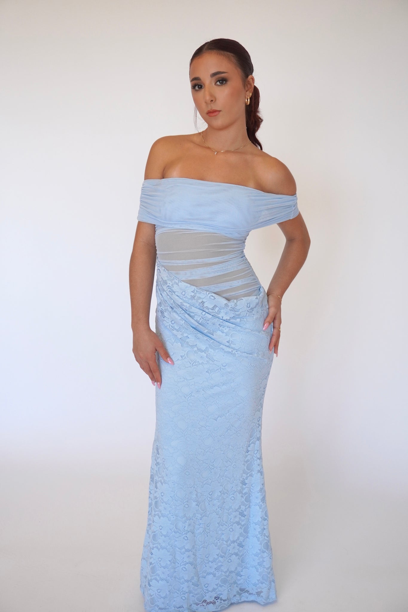 JULIA MAXI