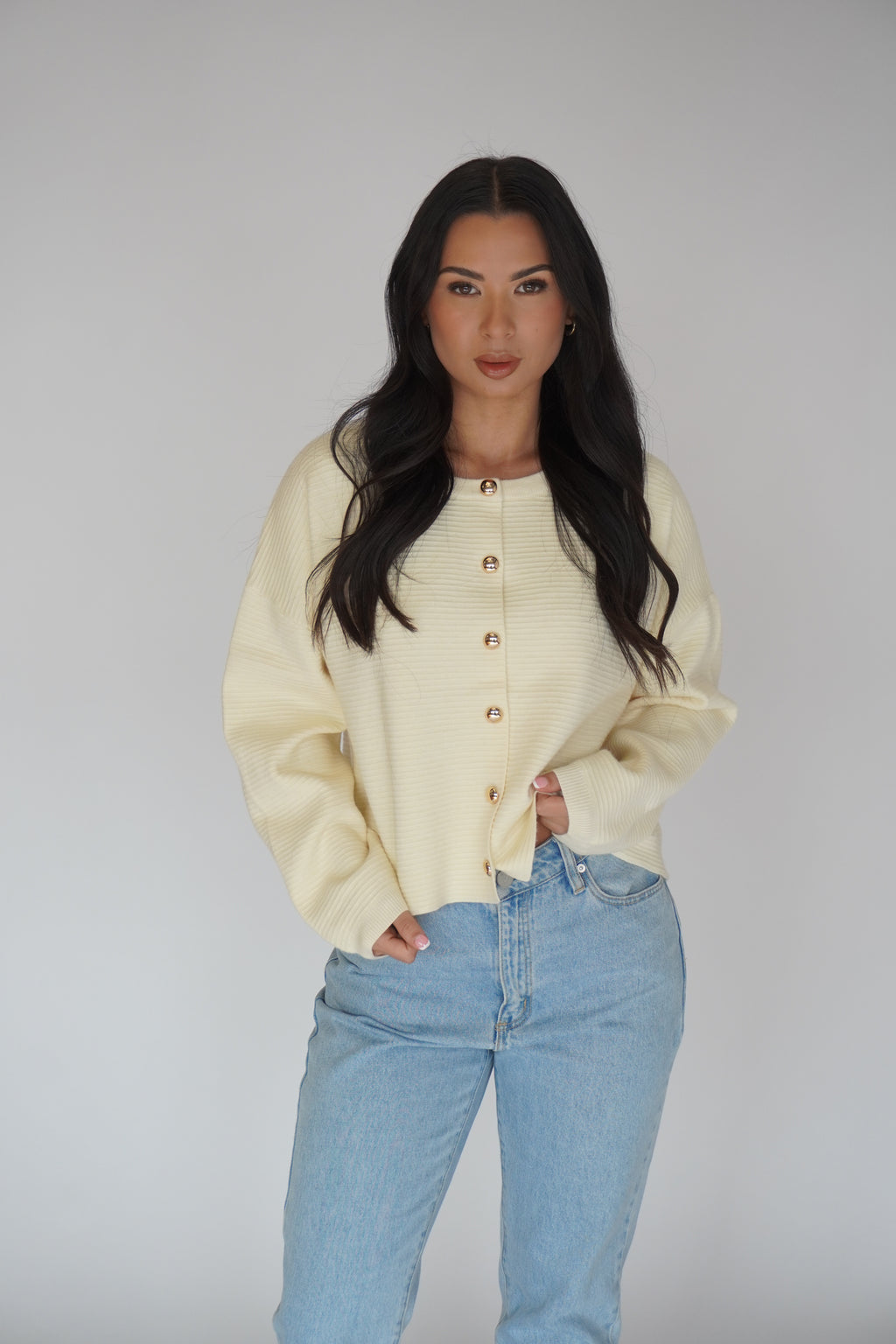 CALI CARDI