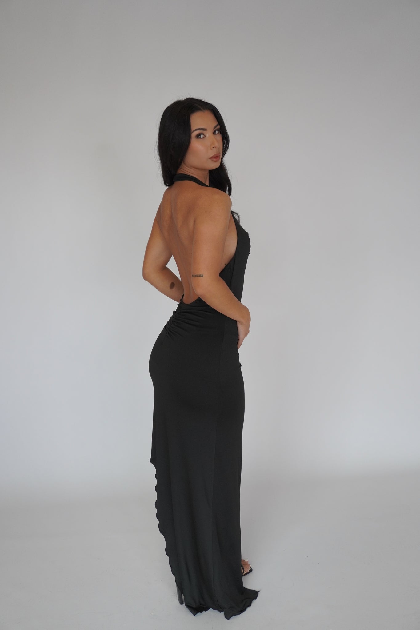 ELEGANT MAXI
